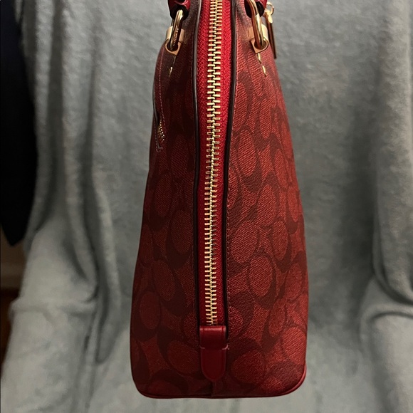 Coach Signature Red Satchel - Picture 4 of 12